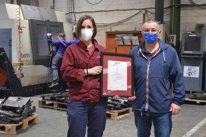 ISO45001 prebentzioa responsables de seguridad y medioambiente de Ikaslan Fundazioa y Goierri Eskola con el certificado ISO 45001 obtenido