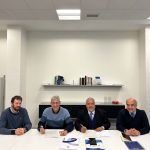 firma convenio colaboración entre Goierri Eskola y el Centro de Formación Técnica de la Pontificia Universidad Católica de Valparaíso de Chile